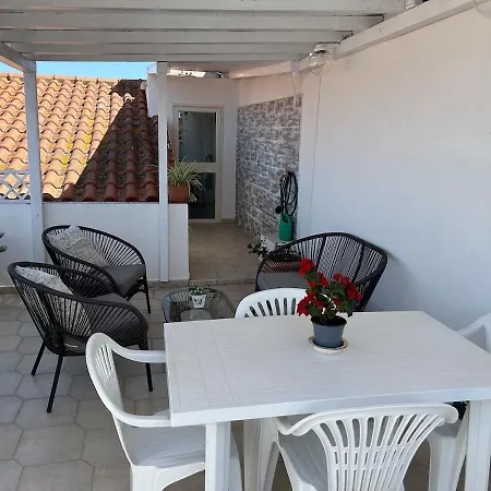 Centro E Mare Vicini Holiday home *